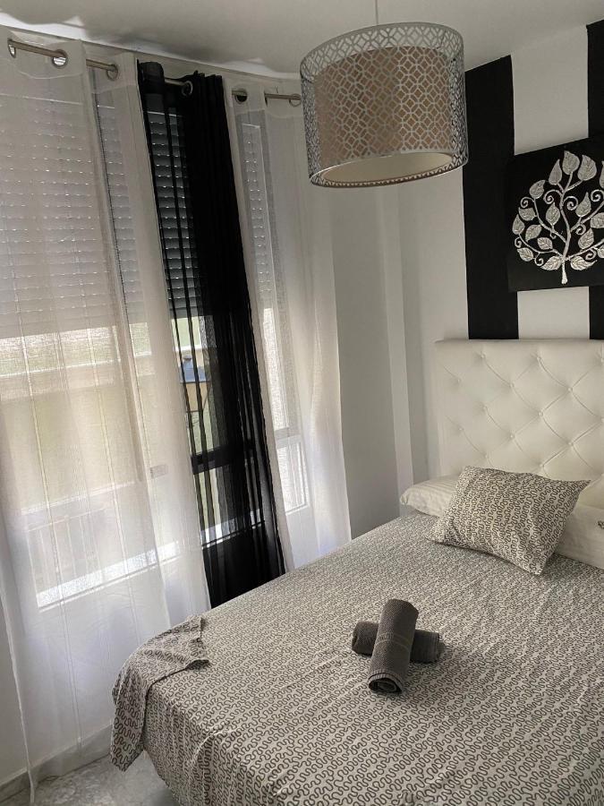 Duplex Centro Apartman Cádiz Kültér fotó